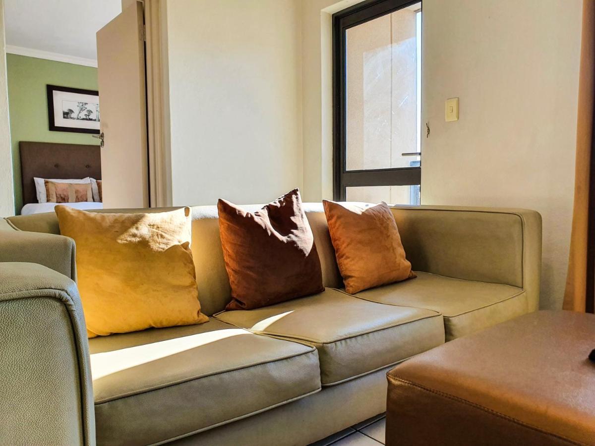 Westpoint Sandton Skyline Apartment Johannesburg Exterior photo