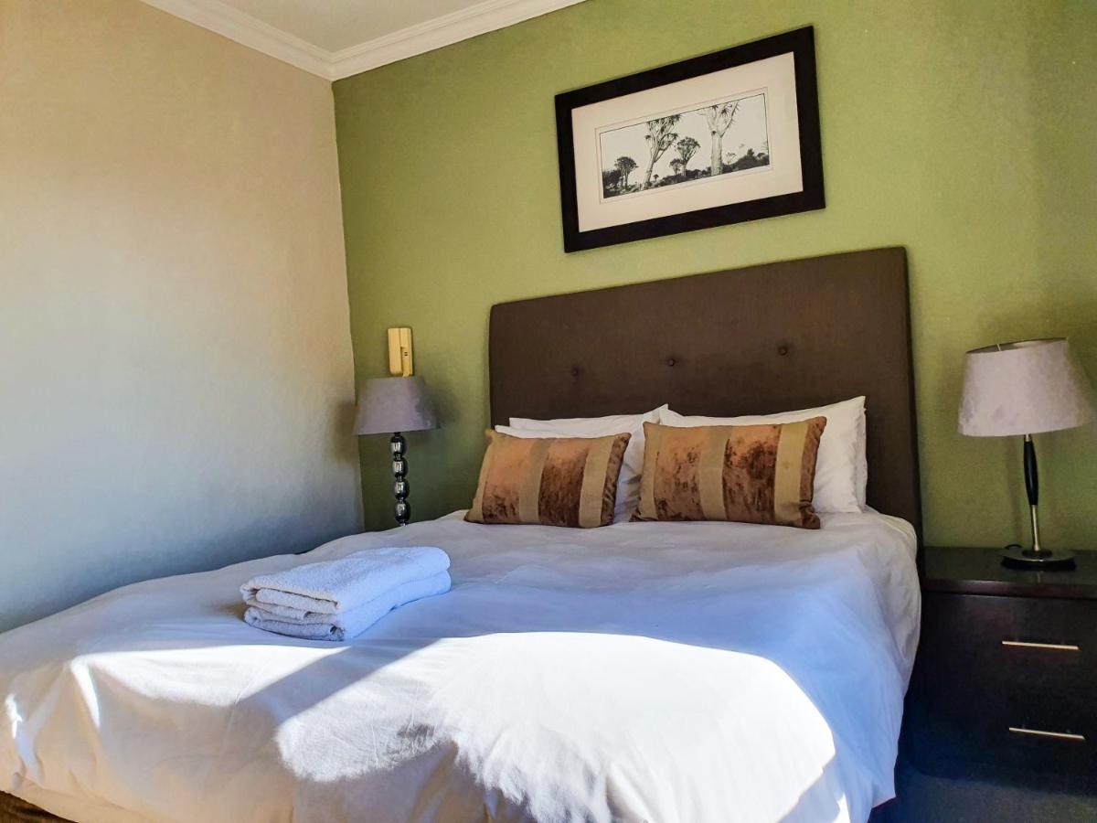 Westpoint Sandton Skyline Apartment Johannesburg Exterior photo